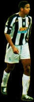 Matteo Ghione con la maglia della Juventus